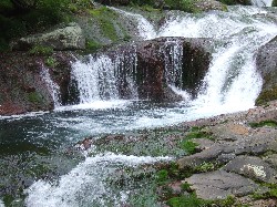 waterfall1.jpg